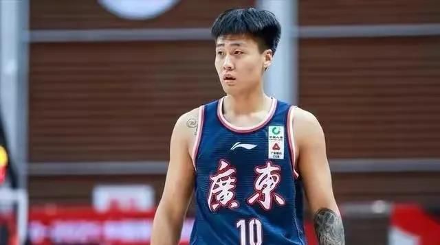 被痴汉室友c翻了